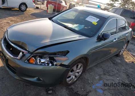 2010 Honda Accord 3.5 Ex-L z USA, uszkodzony, nr VIN 1HGCP3F83AA010932